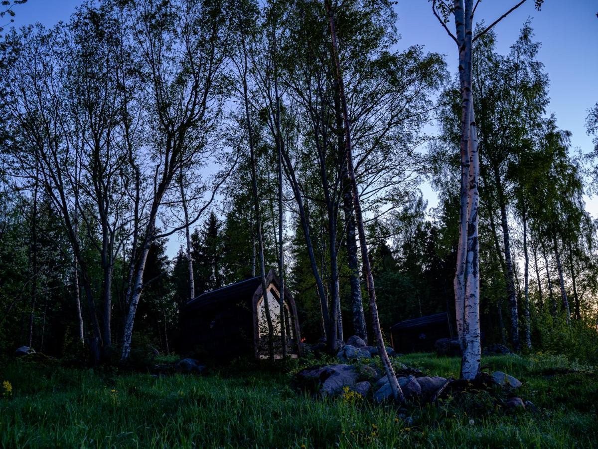 Campsite Sadama Iglukaemping Hara